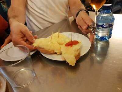 La Tortilla Del Albergue