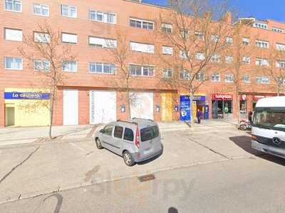 Photo 1