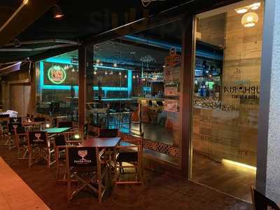 Travel Food & Drinks