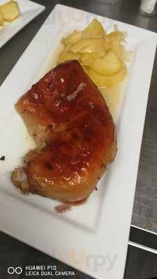 Debut Bar & Restaurante