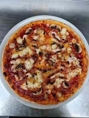 Debut Bar & Restaurante