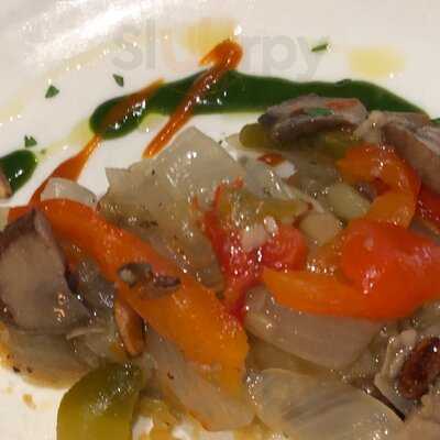 Yoldi Restaurante - Cafe Bar