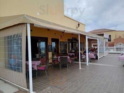 Hattie's Tea Room & Lounge Bar