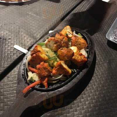 El Tandoor