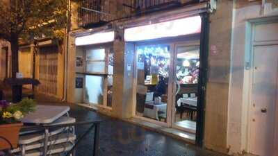 Las Tapitas De Stuart