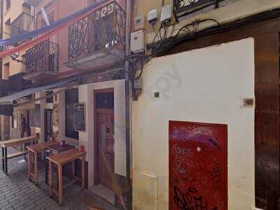 Cerveceria Marisqueria Alina's