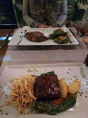 Donde Mónica - La Moraleja