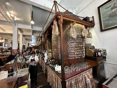 Restaurante Bodegas Mazón