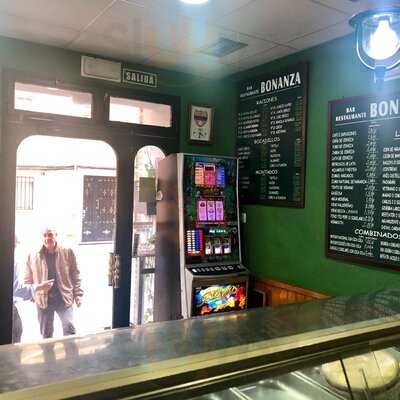 Bar Bonanza