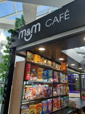 M&m Cafe & Cereal