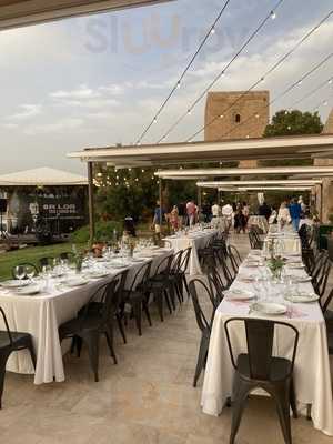 Las Caballerizas Del Castillo De Lorca