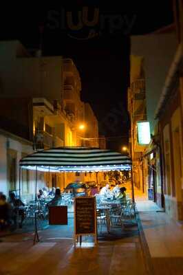 Bar Restaurante El Delfin