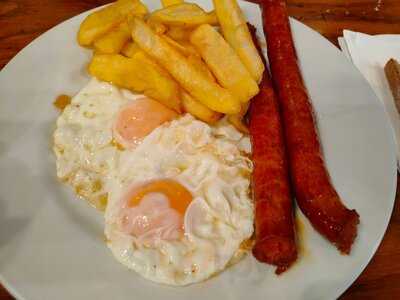 La Servicial Vinícola