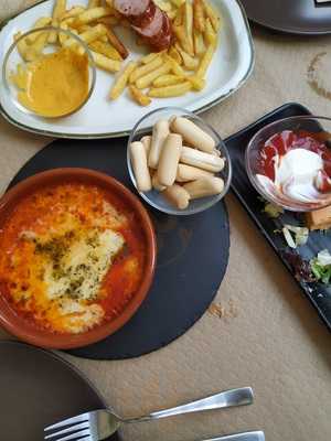 Sidreria Restaurante La Otra Caleya