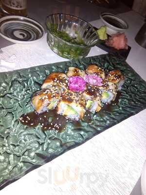 Tiquismiquis Gastrobar & Sushi
