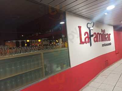 La Familiar