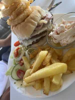 Blackbull Bar Camposol