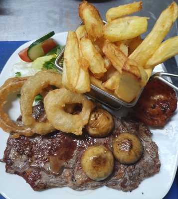 Blackbull Bar Camposol