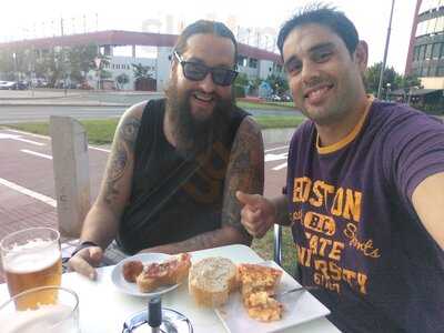 Cafeteria The Butterfly