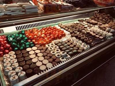 Turrones Y Helados Coppelia