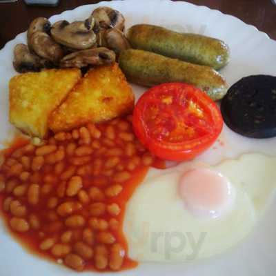 Vista Sports & Cafe Bar