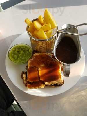 Vista Sports & Cafe Bar