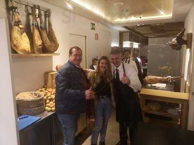 Vinoteca Garcia De La Navarra