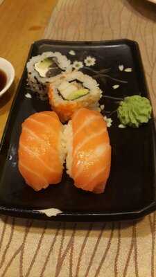 Café San Asian's Longe