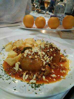 La Taberna Del Medio