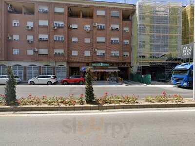 Cafeteria Cerveceria Saga Iv