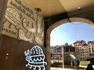 El Pasadizo De Las Delicias