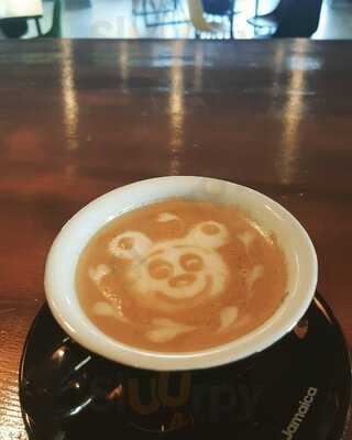 Rockefeller Lounge Cafe