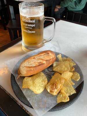 Cerveceria 100 Montaditos