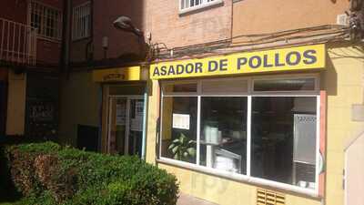Asador De Pollos Victor