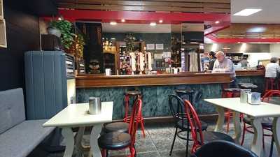 Cafetería Lira