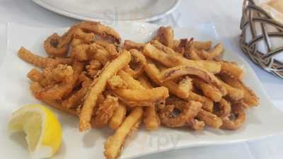 Mesón Parrilla La Parra