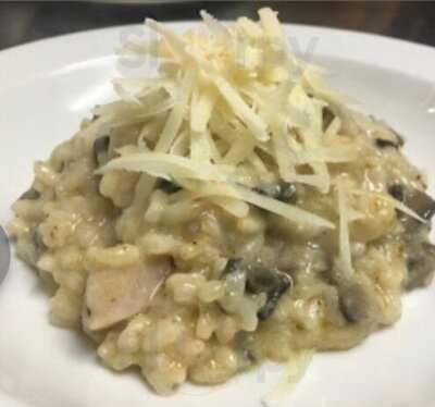 El Saladillo Bistro Bar