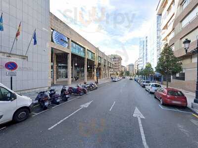Cafeteria " La Cascada"