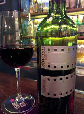 The Green Dog Cafe & Bar