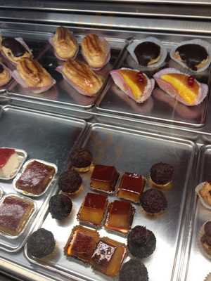 Confitería Cafetería La Buena Moza