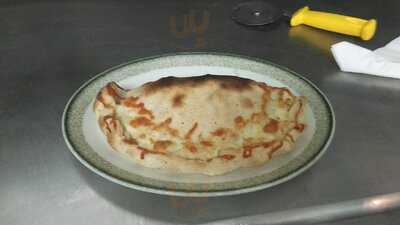 Café Bar Poppy"s Piza