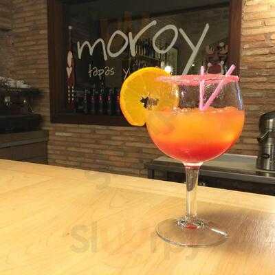 Moroy Tapas Y Vinos