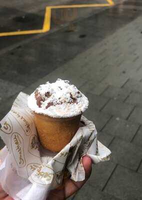 Sebastian Confiteria