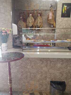 Cafe Bar El Perillas