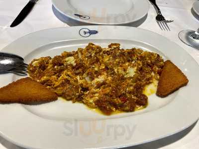 Cafeteria California