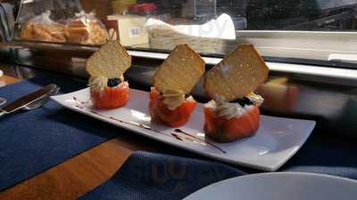 Novo Sports Bar & Paddy Singh Restaurant