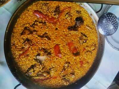 Restaurante Hermanos Belmonte - Photo 7