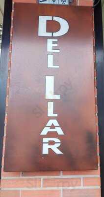 Del Llar