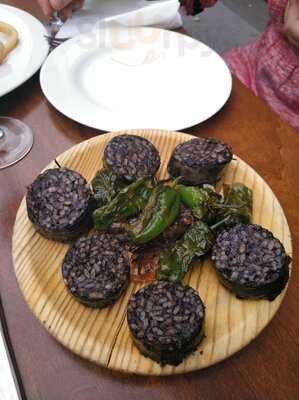 Cervecería Aitzane - Photo 8