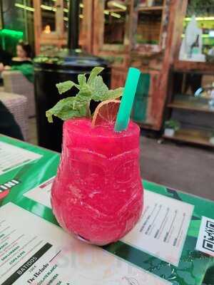 Pura Vida Beach Club